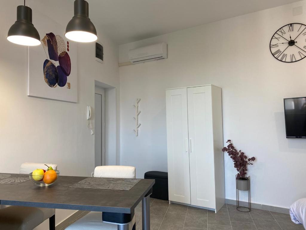 City Vibes Apartment بولا المظهر الخارجي الصورة