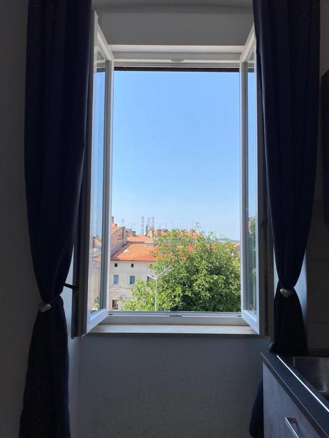 City Vibes Apartment بولا المظهر الخارجي الصورة